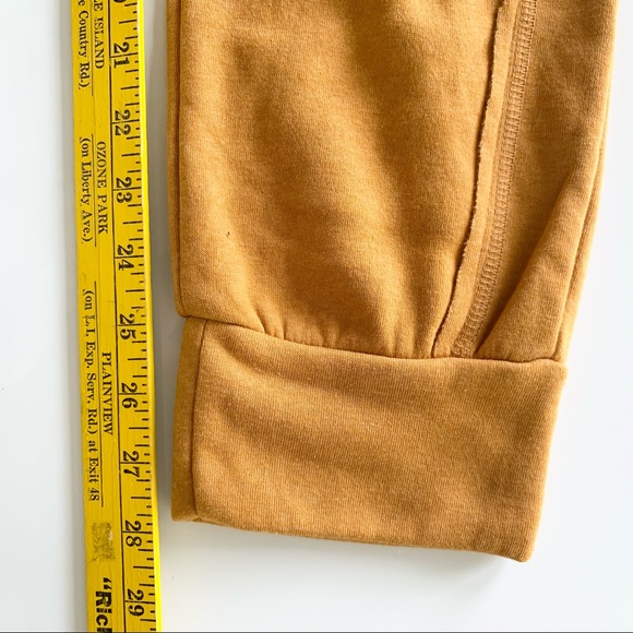 🌸New🌸 FP Movement Jogger Pants Gold Size XS NWT - Picture 12 of 13